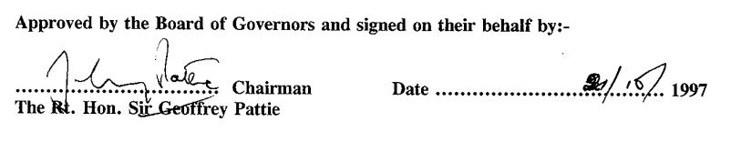 Sir Geoffrey E. Pattie's signature on the Accounts for the year ending Mar. 31, 1995, Intellectual Property Institute, Co. No. 1557489, Charity No. 283150.